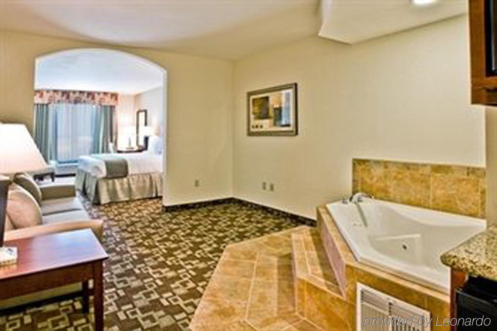 Holiday Inn Express Hotel & Suites Port St. Lucie West By Ihg Quarto foto